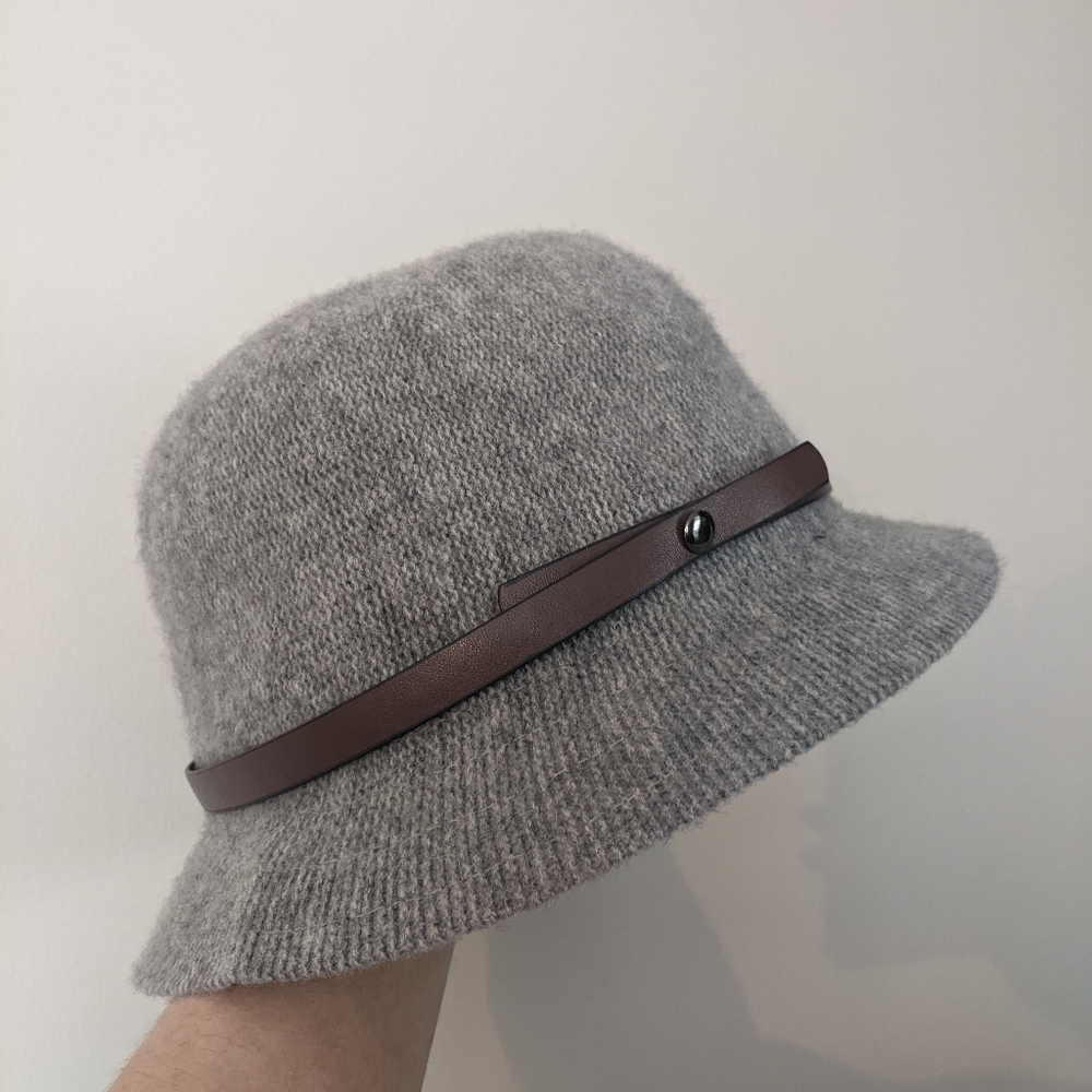 Women's Grey 50% Wool hat with faux leather ribbon